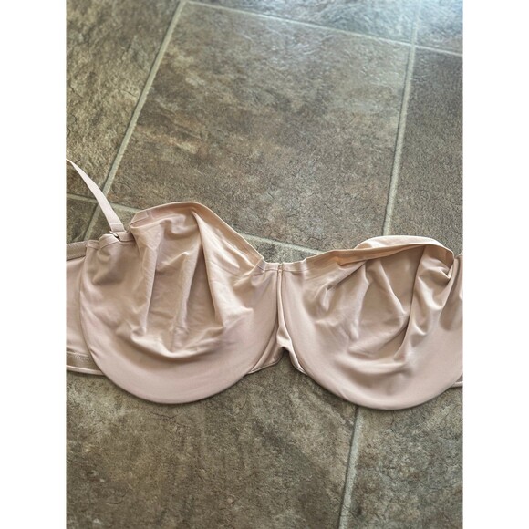 Skims Smoothing Intimates Unlined Strapless Bra Clay Size 46DD - Picture 11 of 12
